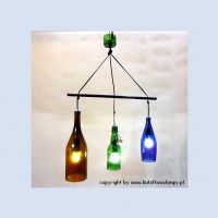 lampa z 3 kolorowych butelek